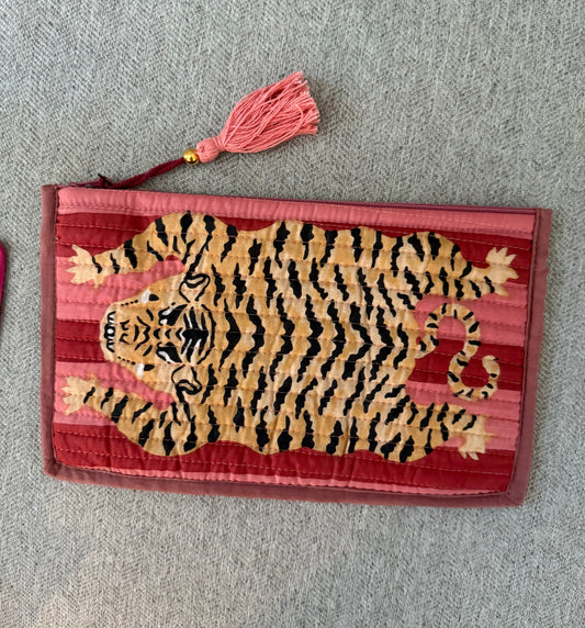 Tiger Pouch