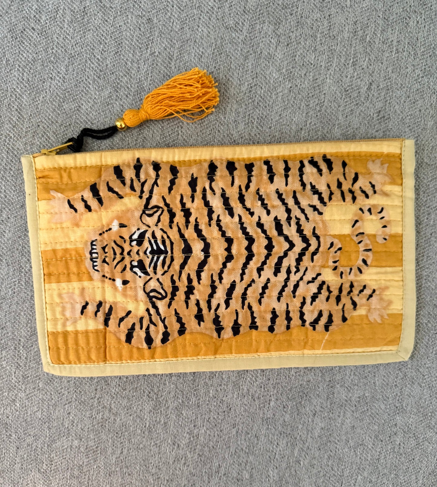 Tiger Pouch