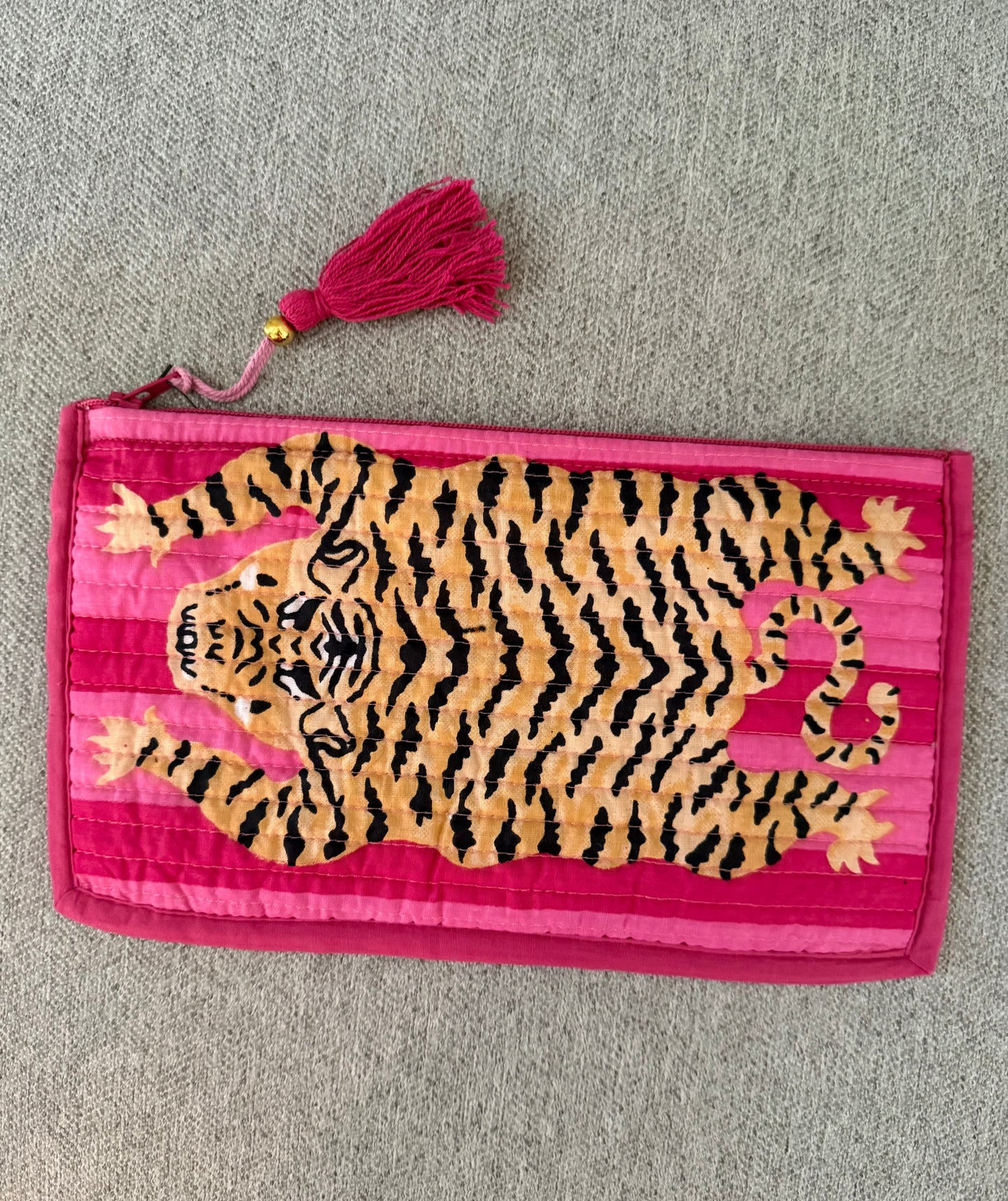 Tiger Pouch